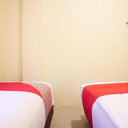 Oyo 2361 Hotel Winston Glugur Eksteriør bilde